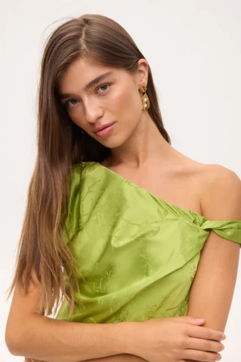 theseo-green-vestido-largo-midi-invitada-boda-fiesta-verde-lima_3_6a7b0760-0b77-4a19-bd9e-6f9680a09b2f